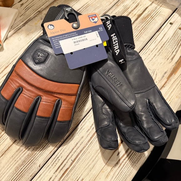 Hestra Ski gloves  size 11  xxl   New with tag  unused . - Picture 1 of 2